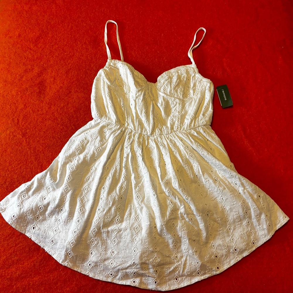Boho white broderie anglaise bustier short dress romper NWT - Picture 3 of 11